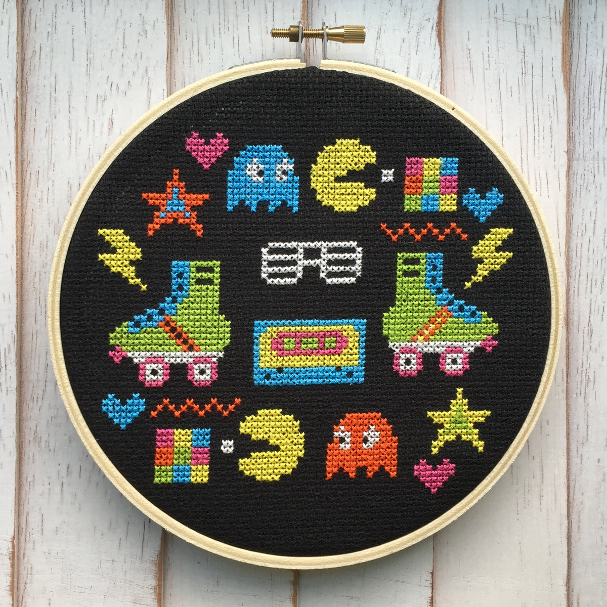 Robots Modern Counted Cross Stitch Kit – Spot Colors