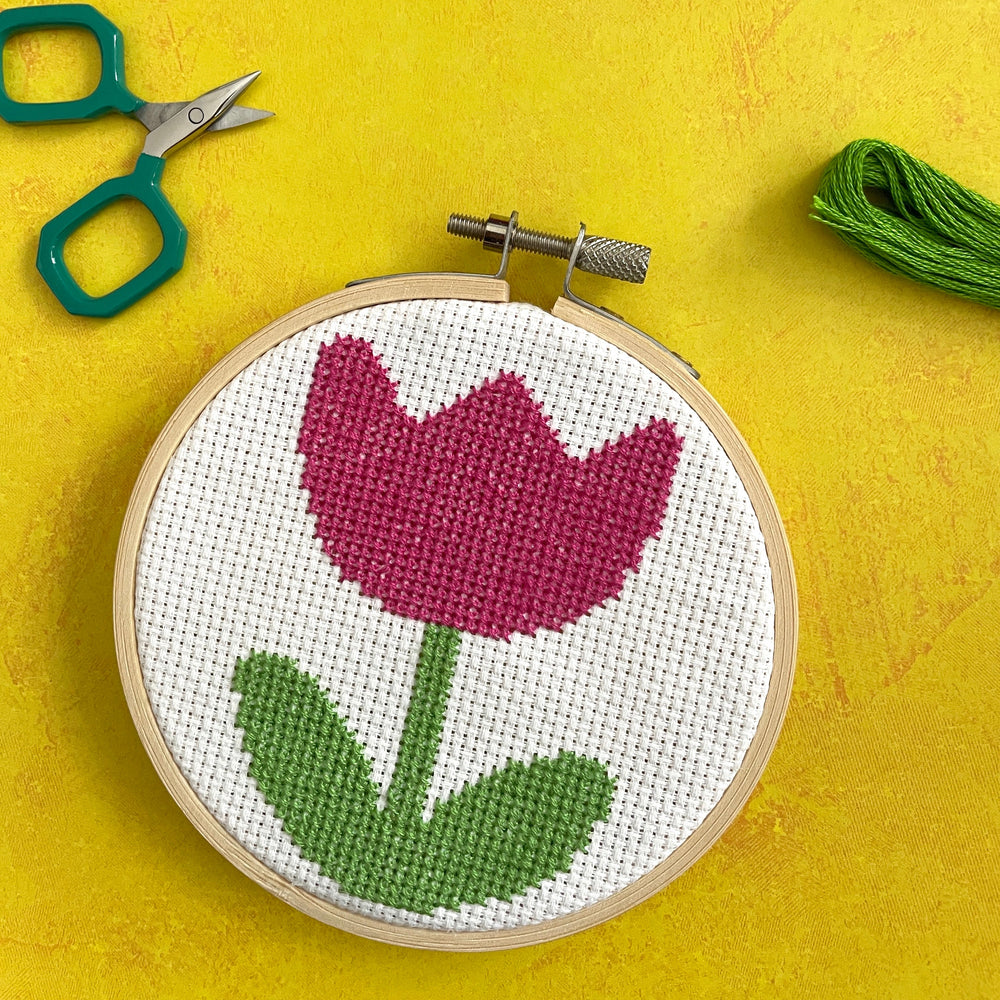 PATTERN WS Tulip by Mary Engelbreit Counted Cross Stitch