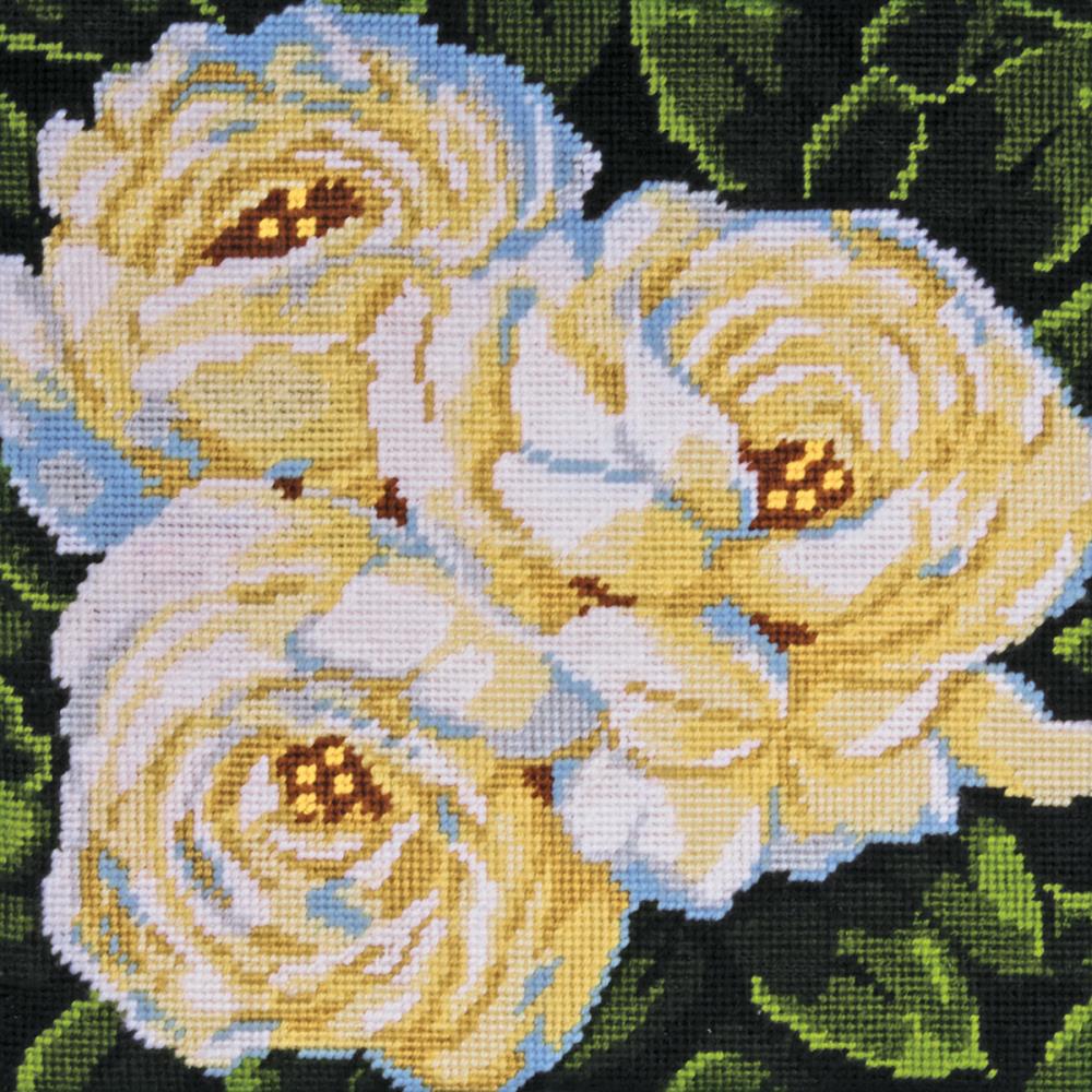 White Roses Design Works Needlepoint Kit 10"X10"