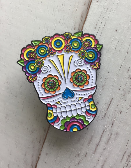 soft enamel pin sugar skull
