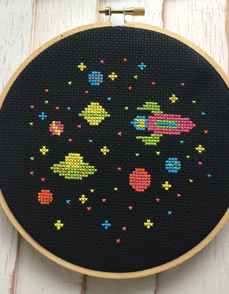 PATTERN WS Outer Space Aliens Spaceship Counted Cross Stitch