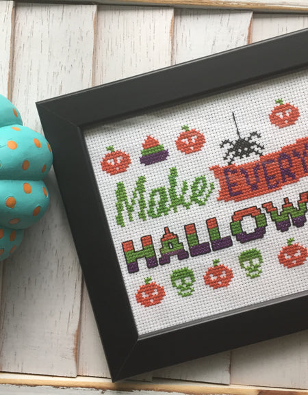 WS Make Every Day Halloween Counted Cross Stitch DIY KIT Intermediate