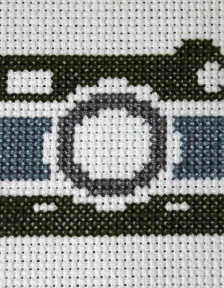 Vintage Camera Cross Stitch DOWNLOAD Pattern and Instructions